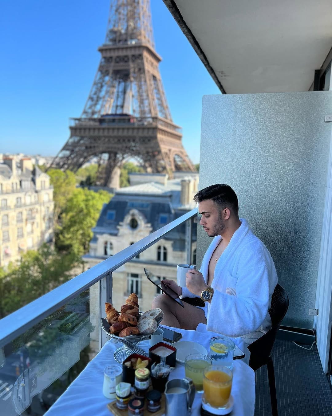 Post 10 by Kairo Vinícius on Instagram (image)