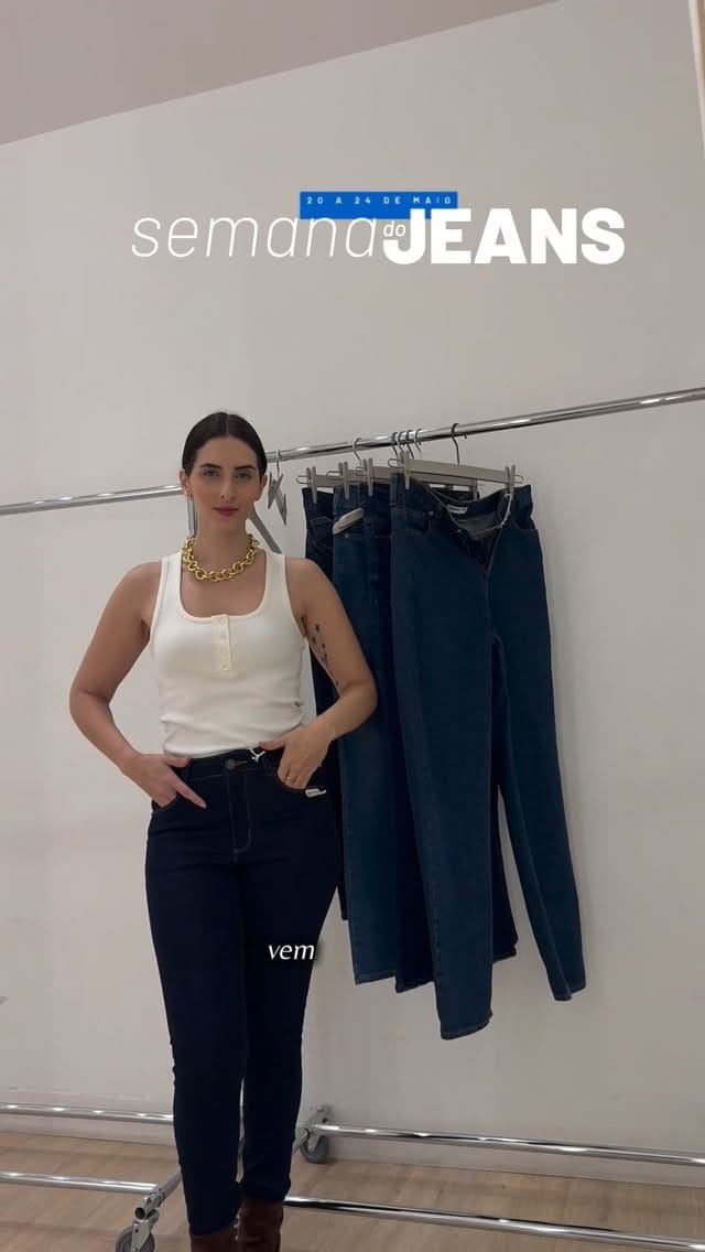 Post 5 by Júlia Vilaça on Instagram (video)