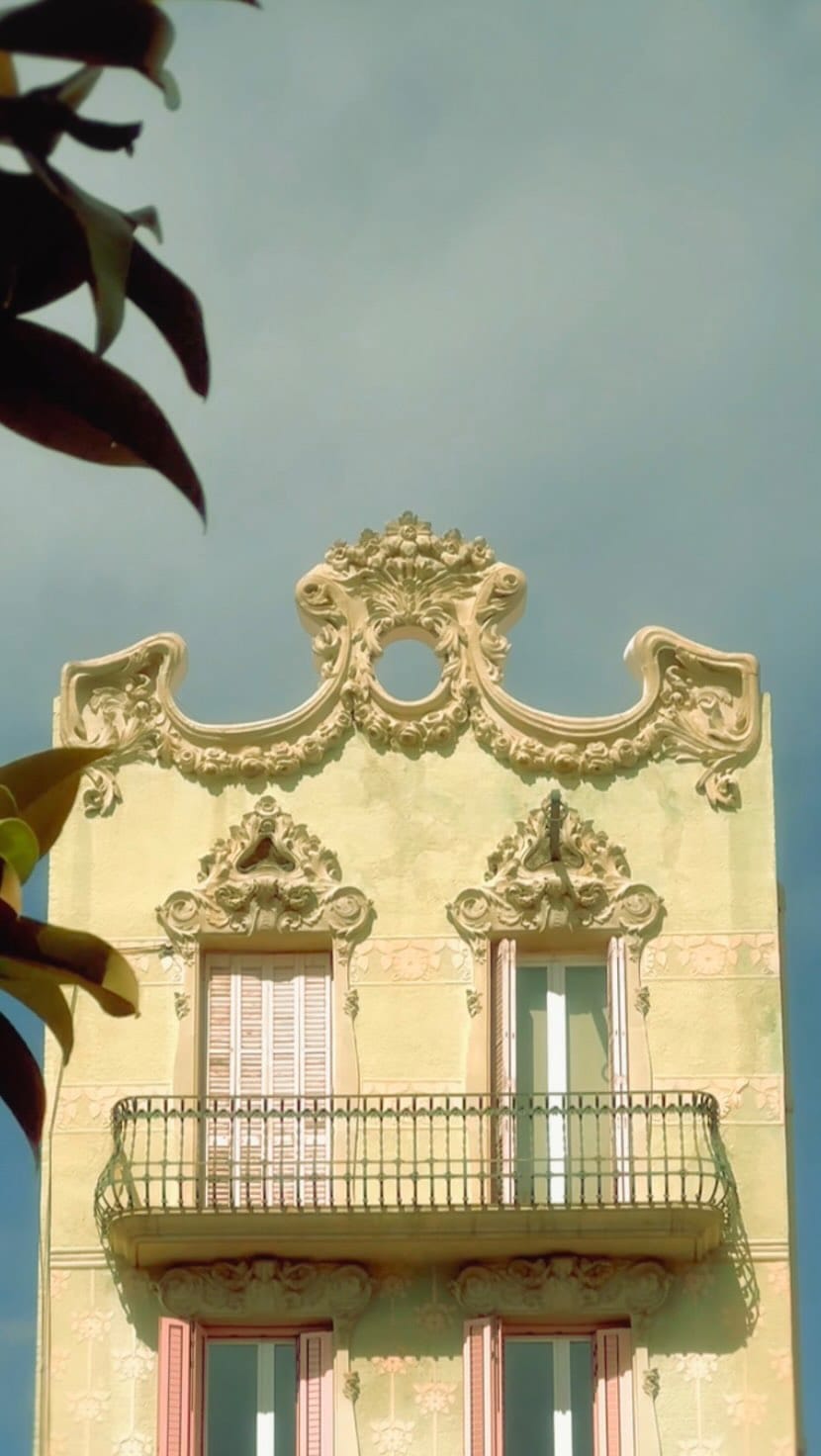 Post 9 by A N D R E   M A T A on Instagram (video)