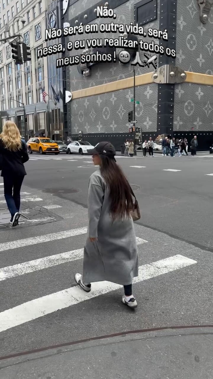 Post 10 by ✩       ᴊᴜʟɪᴀɴᴀ ᴀʟᴍᴇɪᴅᴀ 🧿 on Instagram (video)