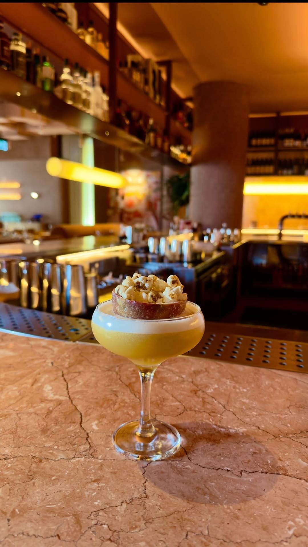 Post 9 by Beautiful Booze Cocktails on Instagram (video)