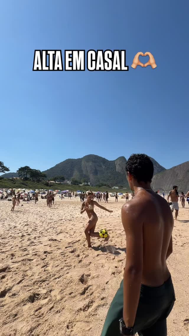 Post 3 by Ana Heckert on Instagram (video)