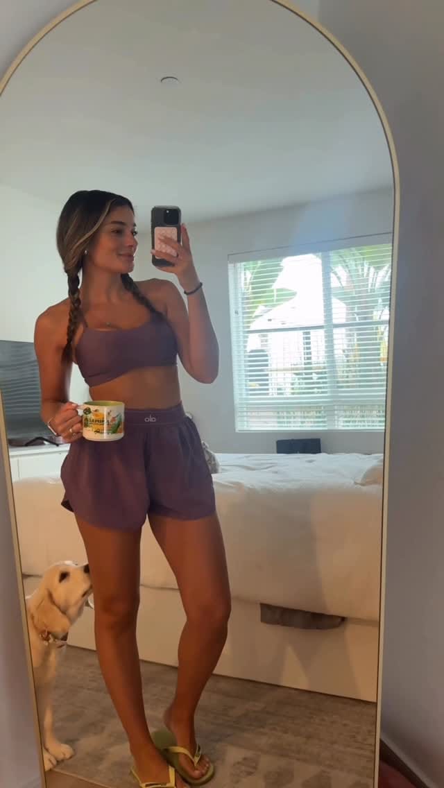 Post 3 by Carolina Simplicio Santi on Instagram (video)
