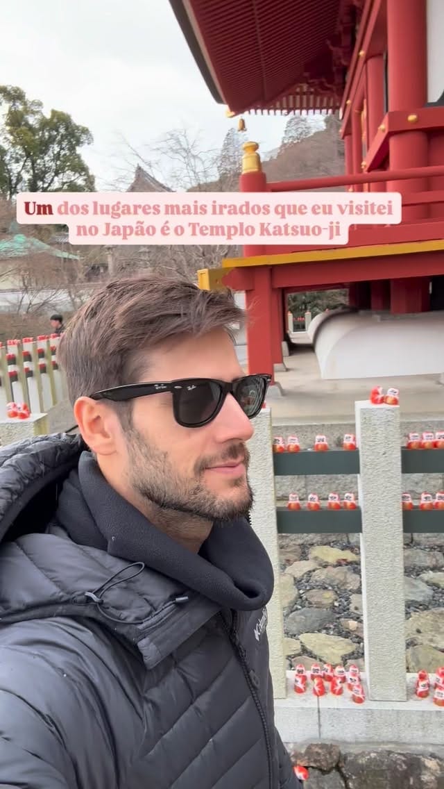 Post 6 by Tiago Camelo on Instagram (video)