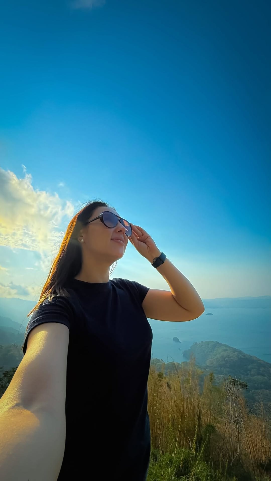 Post 7 by Lore Menjívar on Instagram (video)