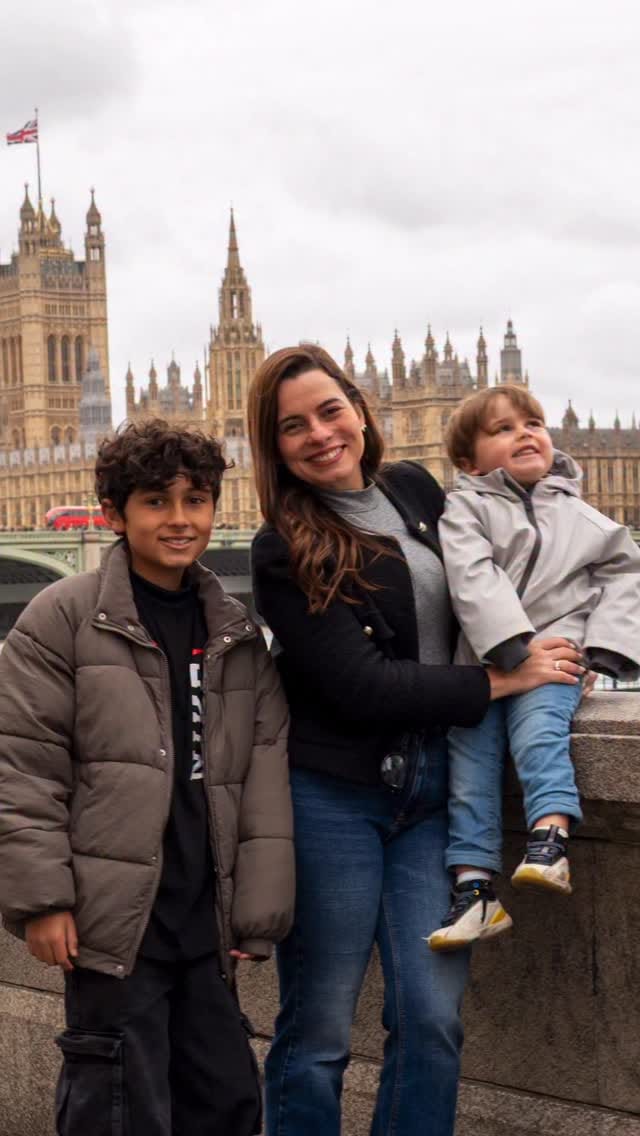 Post 10 by Cris Pelo Mundo - Viagens em Família on Instagram (video)