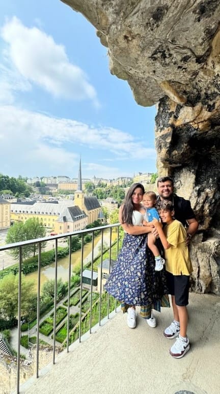Post 5 by Cris Pelo Mundo - Viagens em Família on Instagram (video)