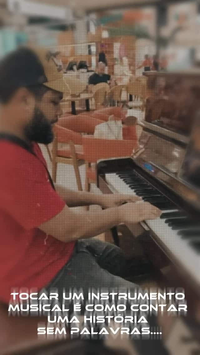 Post 2 by Escola de Música 🎹🎶🎵🎸🎼🎧📚 on Instagram (video)