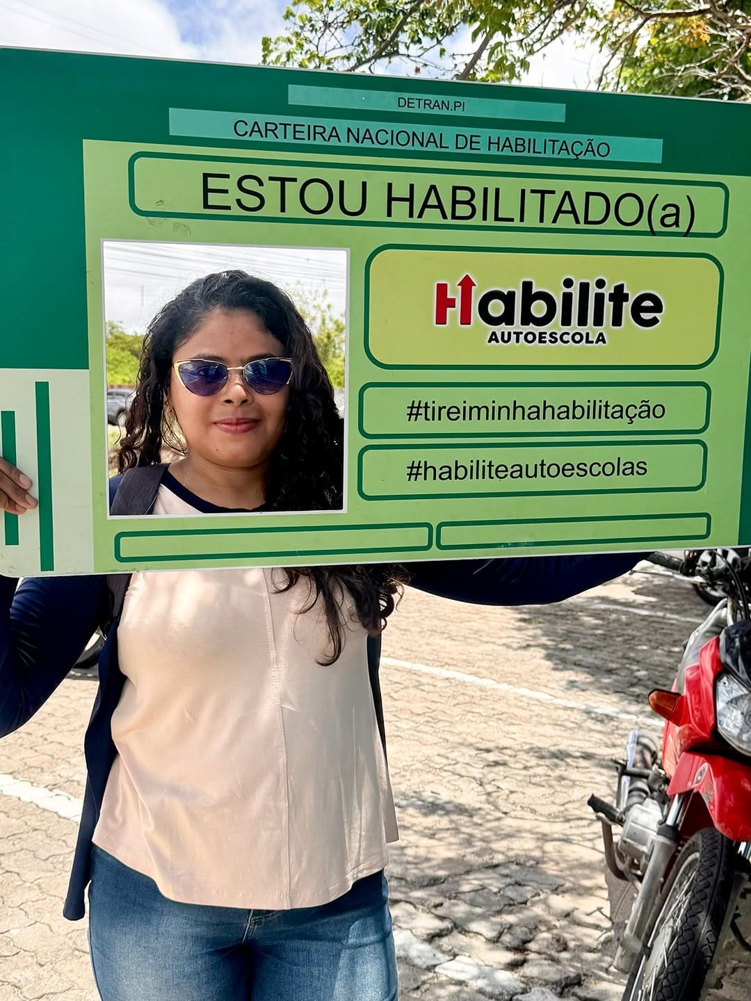Post 3 by Habilite Autoescolas on Instagram (carousel)