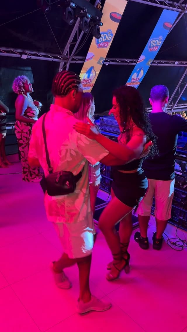 Post 6 by Projeto Pagode Capixaba on Instagram (video)