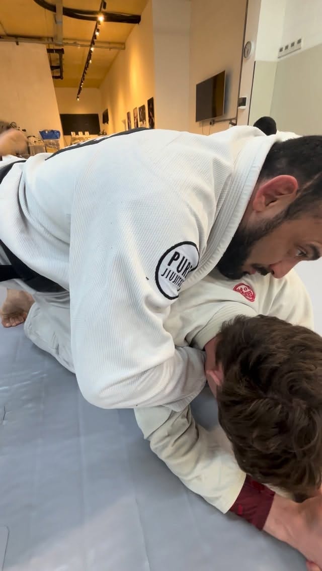 Post 9 by PURE JIUJITSU on Instagram (video)