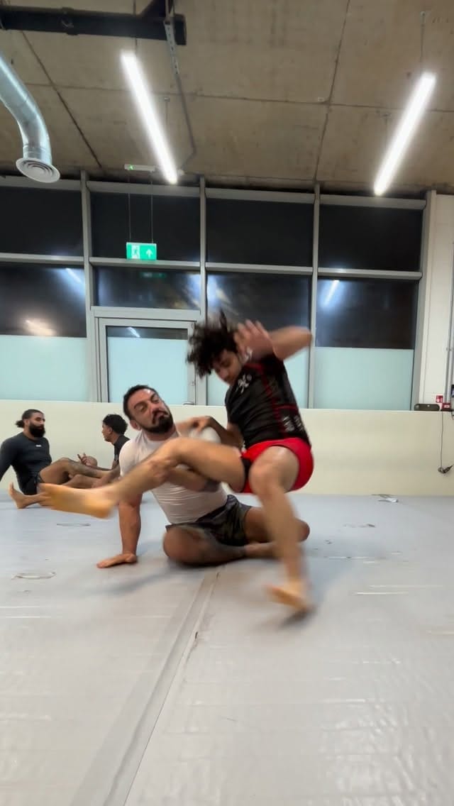 Post 3 by PURE JIUJITSU on Instagram (video)