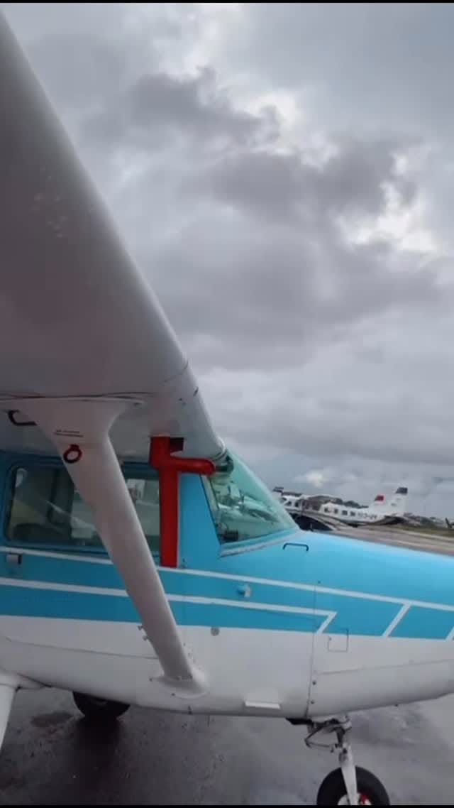 Post 9 by Aeroclube Do Amazonas Oficial on Instagram (video)