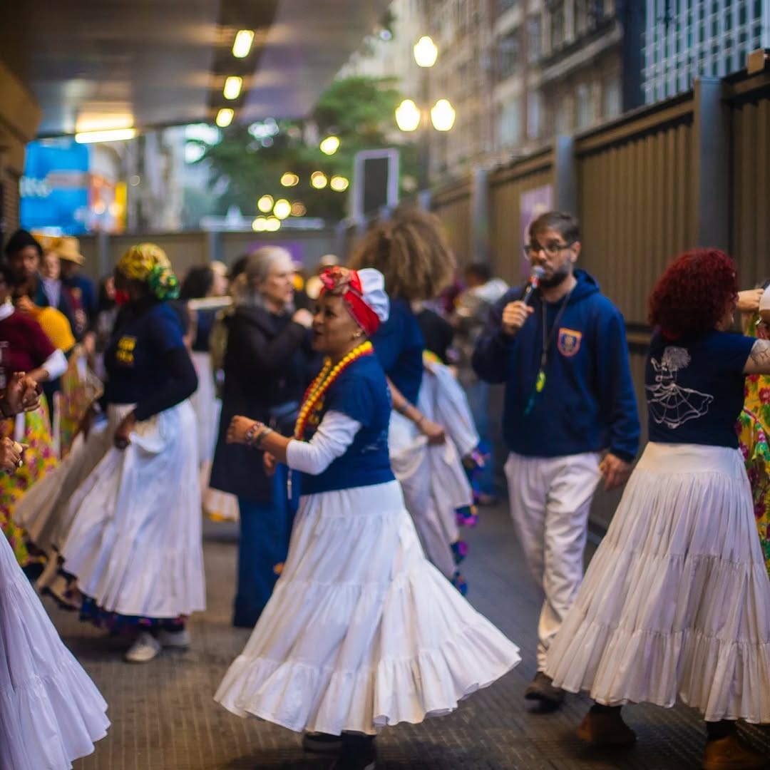 Post 1 by Grupo Maracatu Bloco de Pedra on Instagram (carousel)