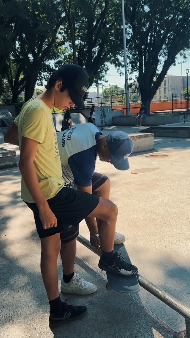 Post 6 by Escola de Skate desde 2007 🇧🇷 Curitiba 🛹 on Instagram (video)