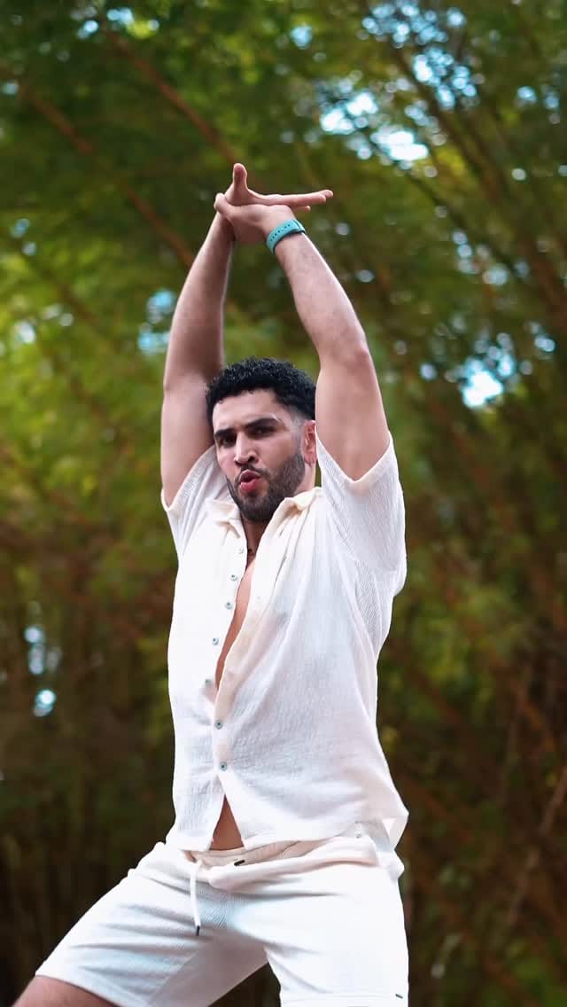 Post 5 by Lucas Buzelim on Instagram (video)