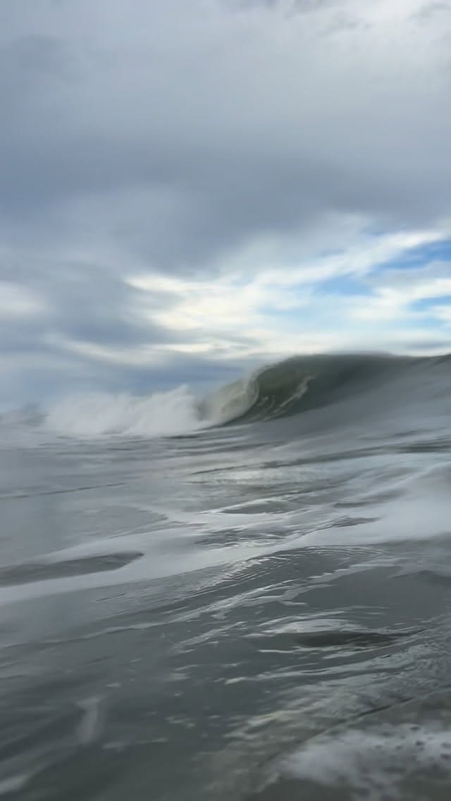 Post 7 by PF Surf School on Instagram (video)