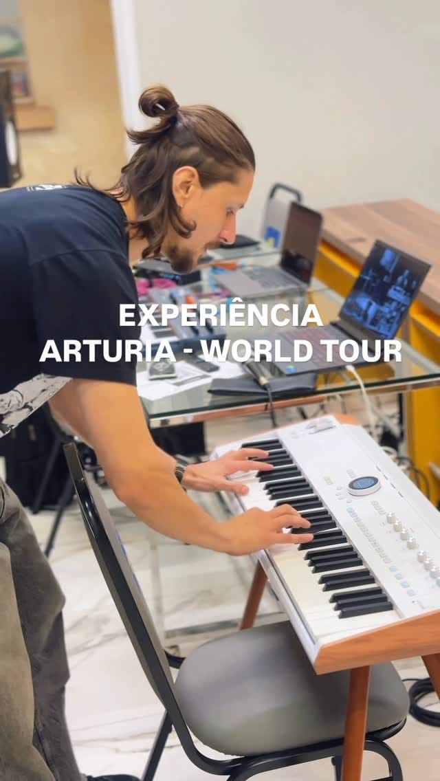Post 7 by AIMEC Curitiba on Instagram (video)