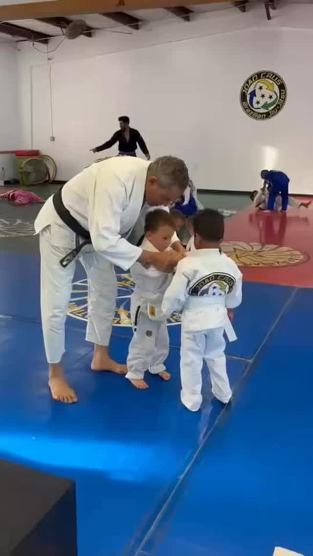 Post 3 by Joao Crus BJJ on Instagram (video)