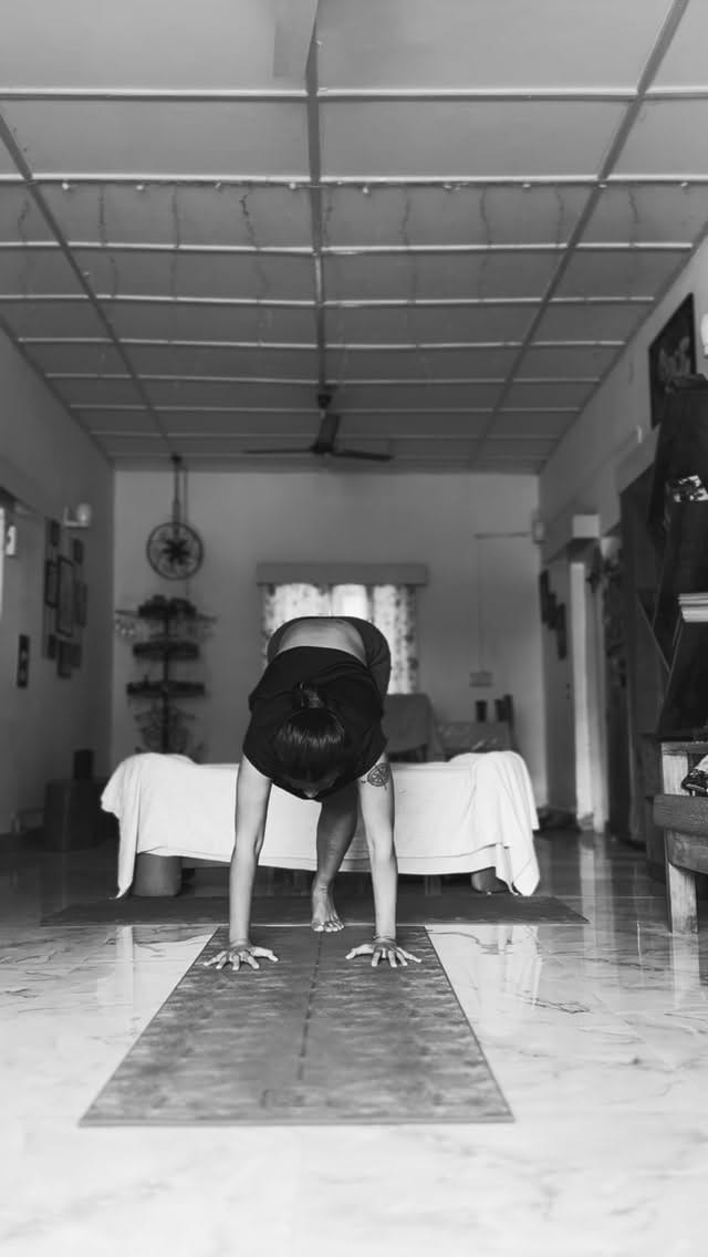 Post 6 by Suhani Singh on Instagram (video)