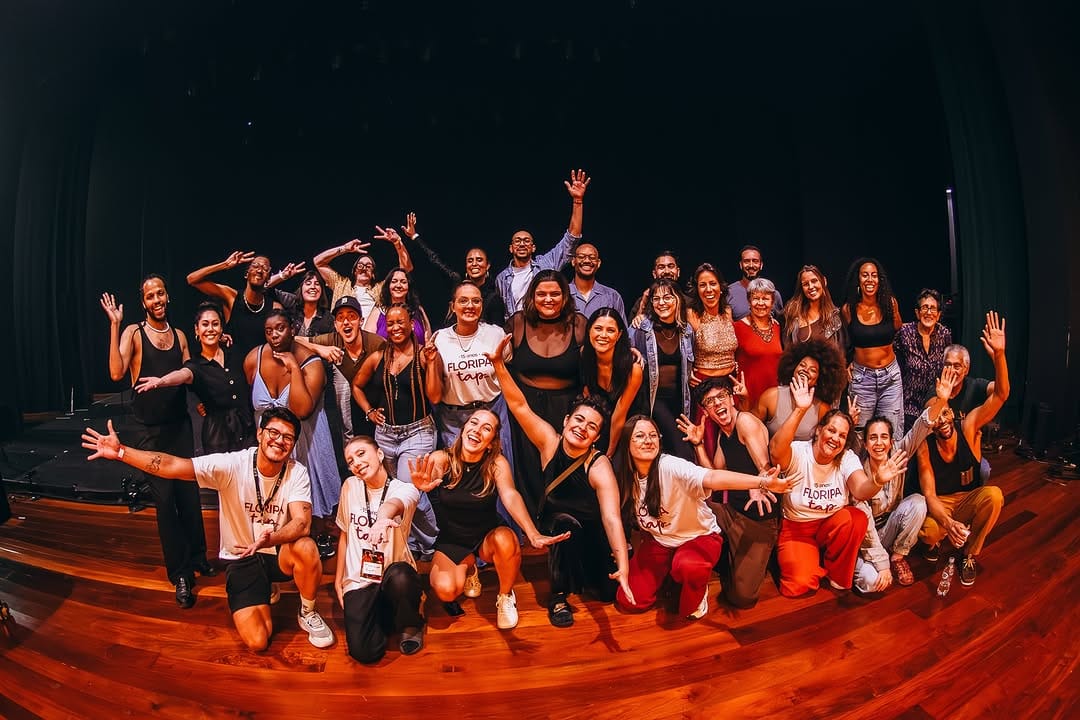 Post 5 by Garagem da Dança on Instagram (carousel)