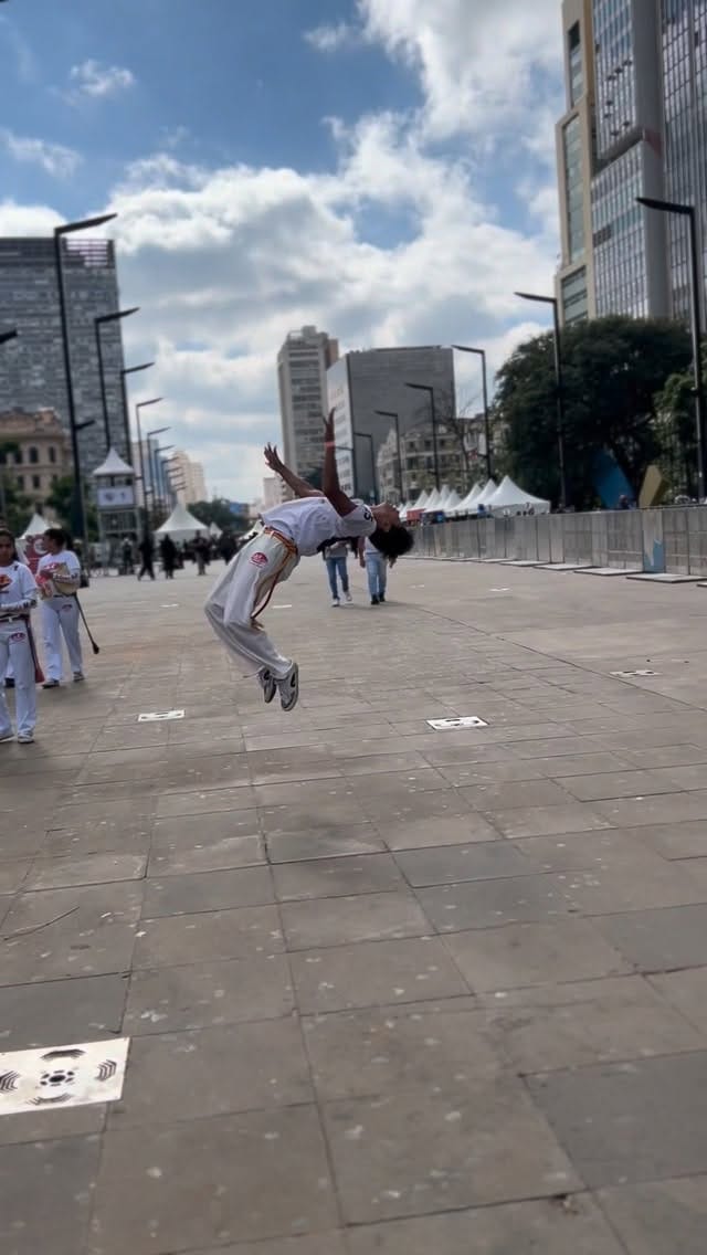 Post 3 by Xexeu Abada on Instagram (video)