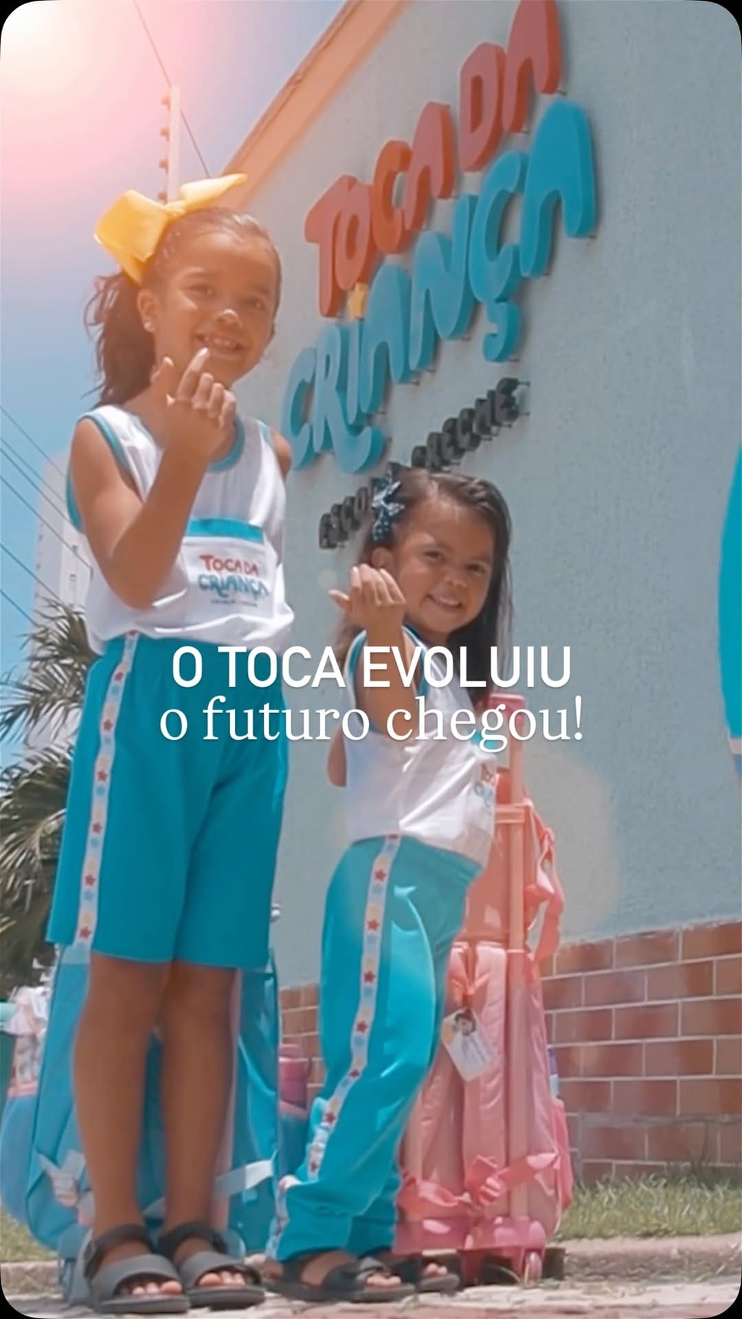 Post 10 by Toca da Criança on Instagram (video)