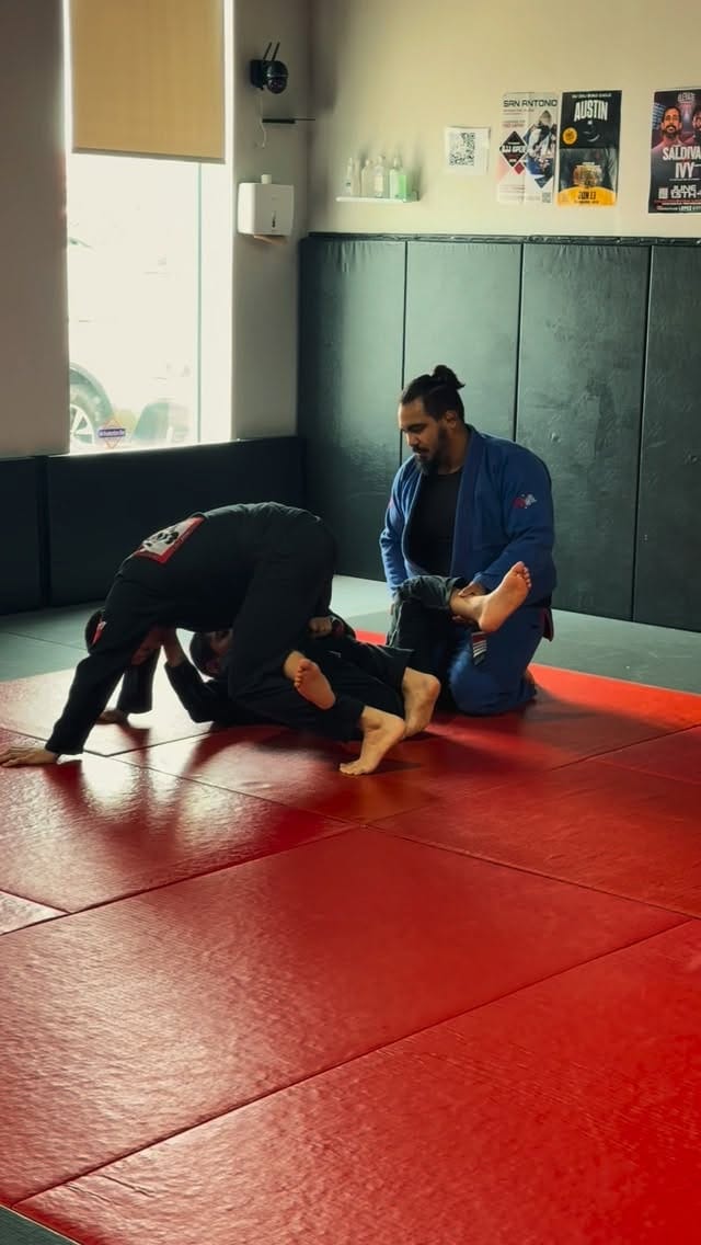 Post 1 by Jiu-jitsu Syndicate on Instagram (video)