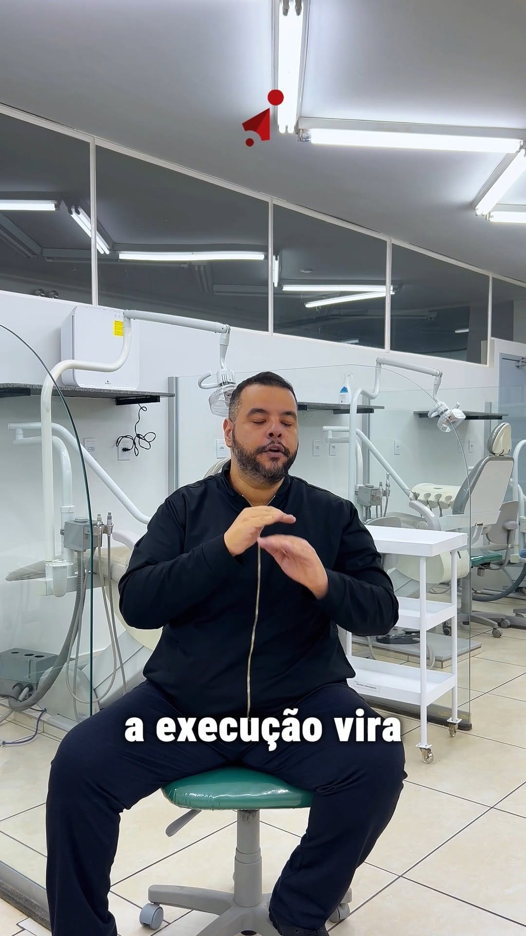 Post 2 by EAP | Pós Graduação Odontologia - 42 anos on Instagram (video)
