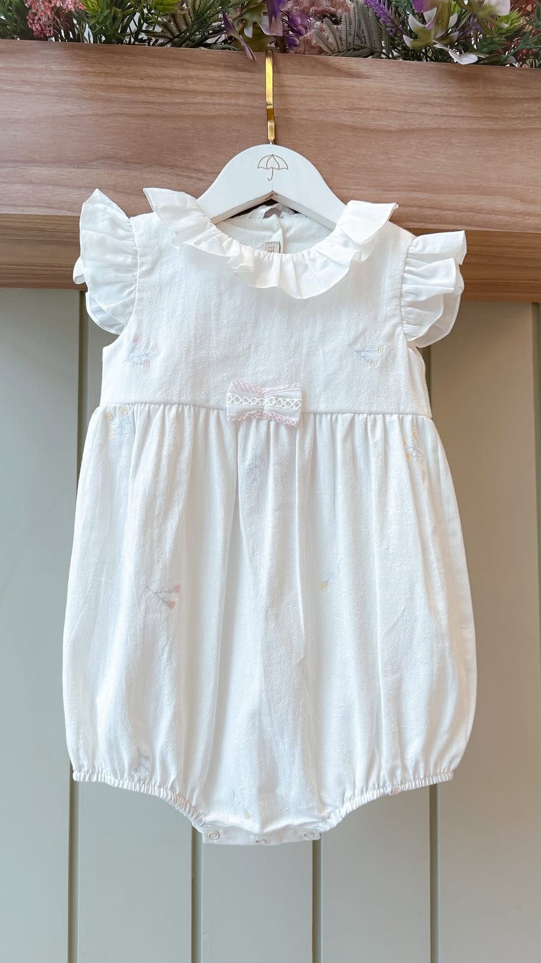 Post 3 by Petit Sicíli Baby e kids | moda infantil on Instagram (video)