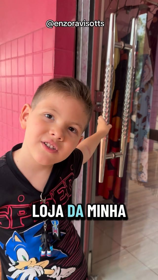 Post 6 by Enzo Ravi Sotts on Instagram (video)