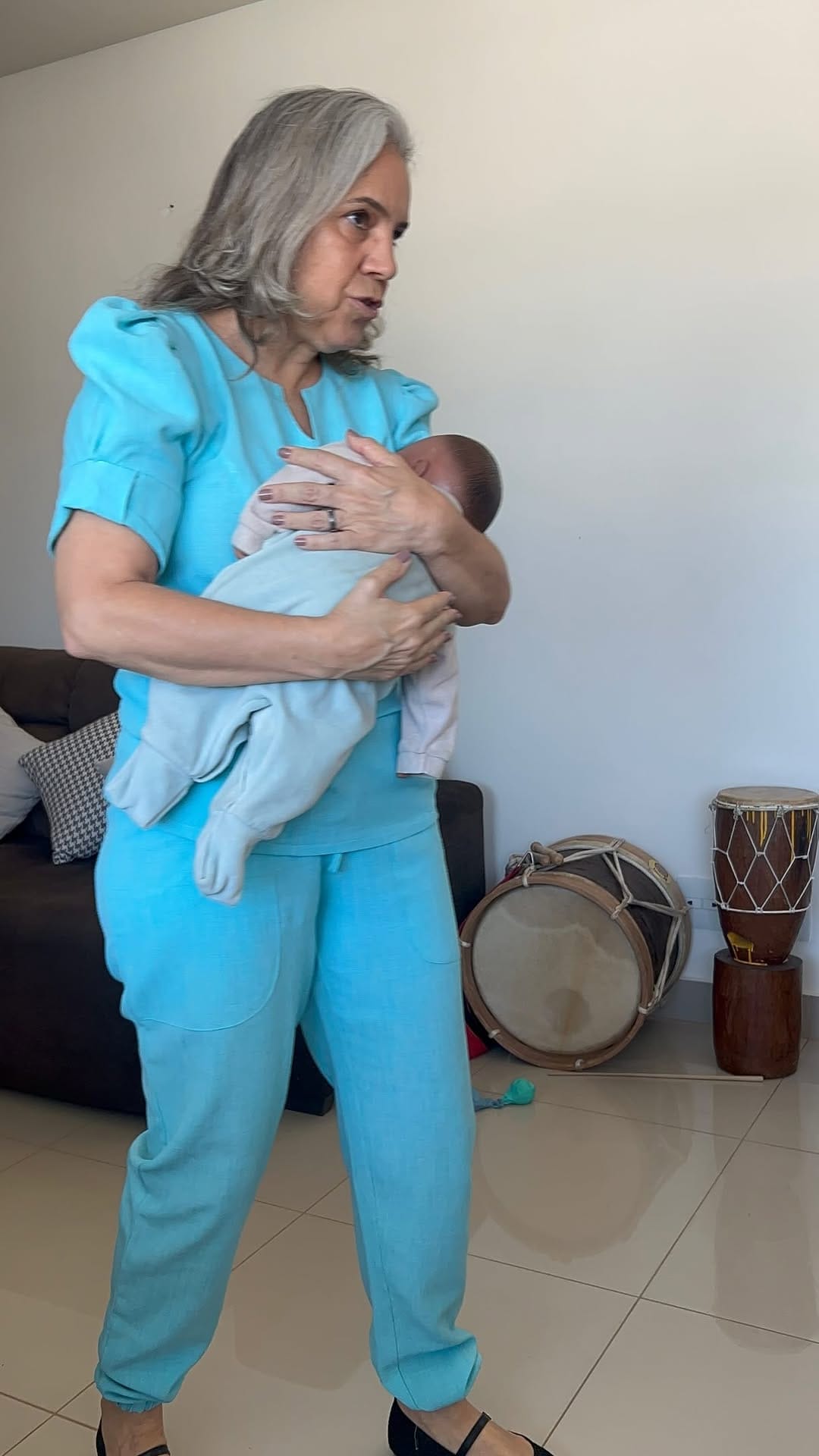 Post 6 by Rosa Duarte on Instagram (video)