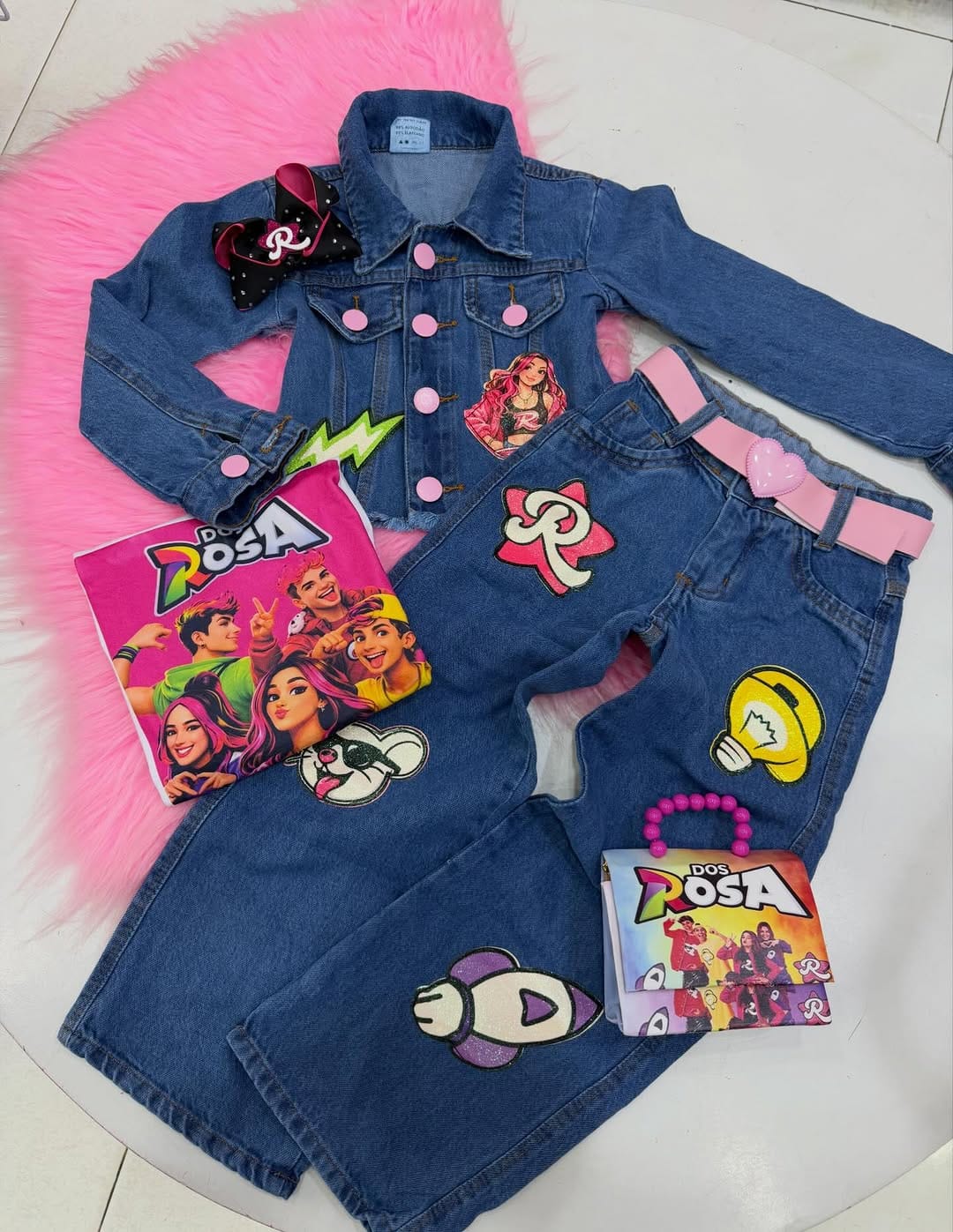 Post 8 by Pequenos Trajes on Instagram (image)