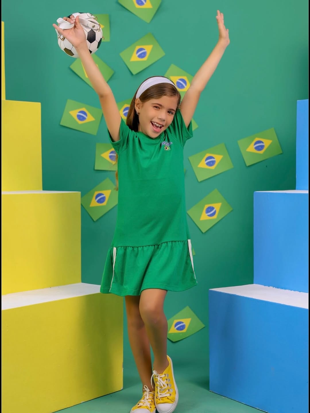 Post 6 by João & Maria - ROUPA DE CRIANÇA on Instagram (carousel)