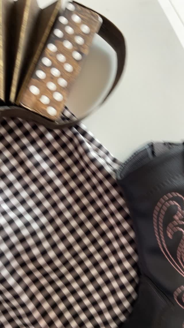 Post 1 by 𝙀𝙨𝙩𝙞𝙡𝙤 𝙠𝙞𝙙𝙨 👧🧒 on Instagram (video)