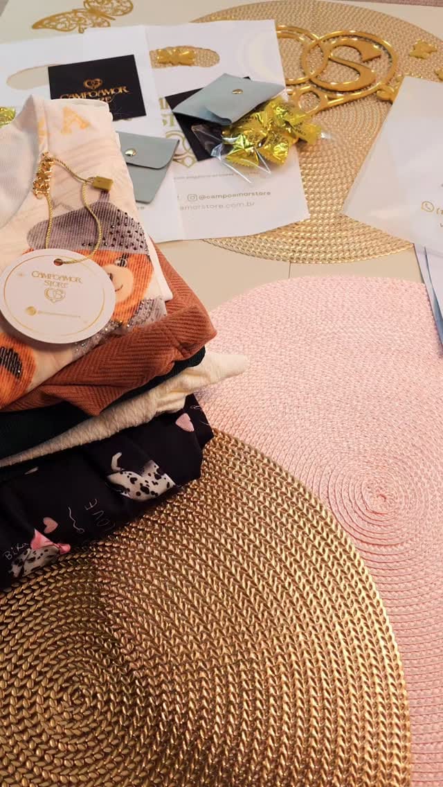 Post 2 by Campoamor Store on Instagram (video)