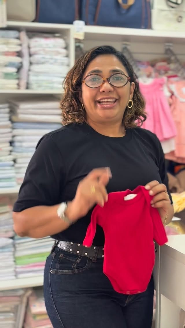 Post 4 by Enxoval e roupas baby e kids on Instagram (video)