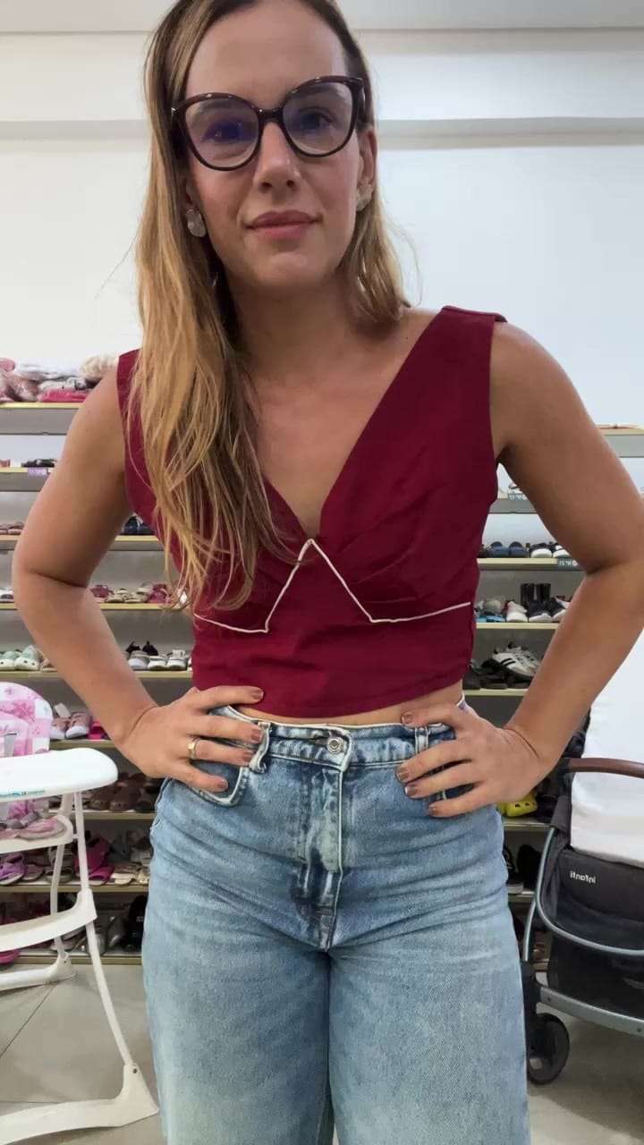 Post 10 by Brechó Infantil on Instagram (video)