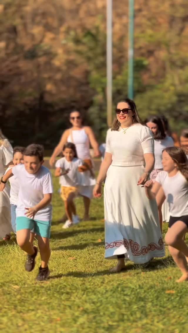 Post 9 by Moda Infantil | Grife para Príncipes e Princesas on Instagram (video)