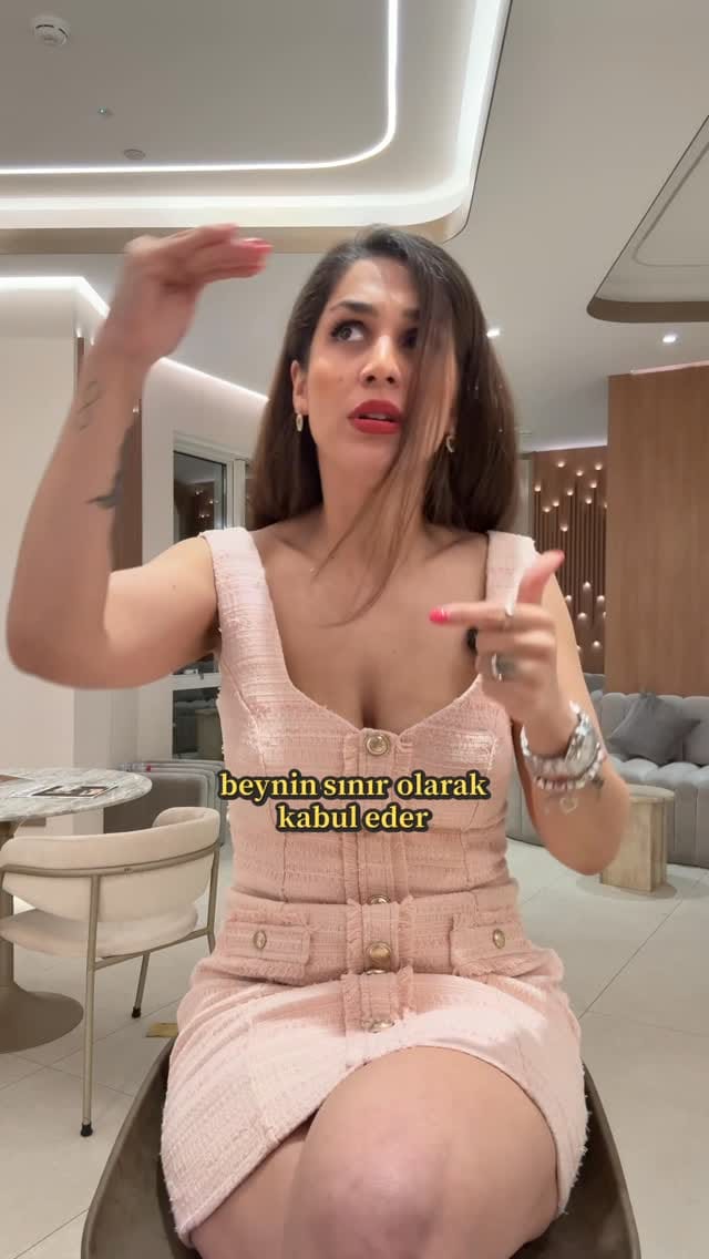 Post 4 by Online İngilizce Okulu-HELINA HASSANPOUR on Instagram (video)