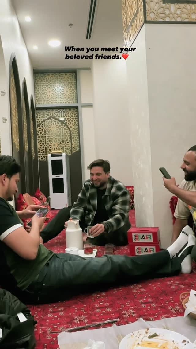 Post 1 by Nabeel Hasan on Instagram (video)