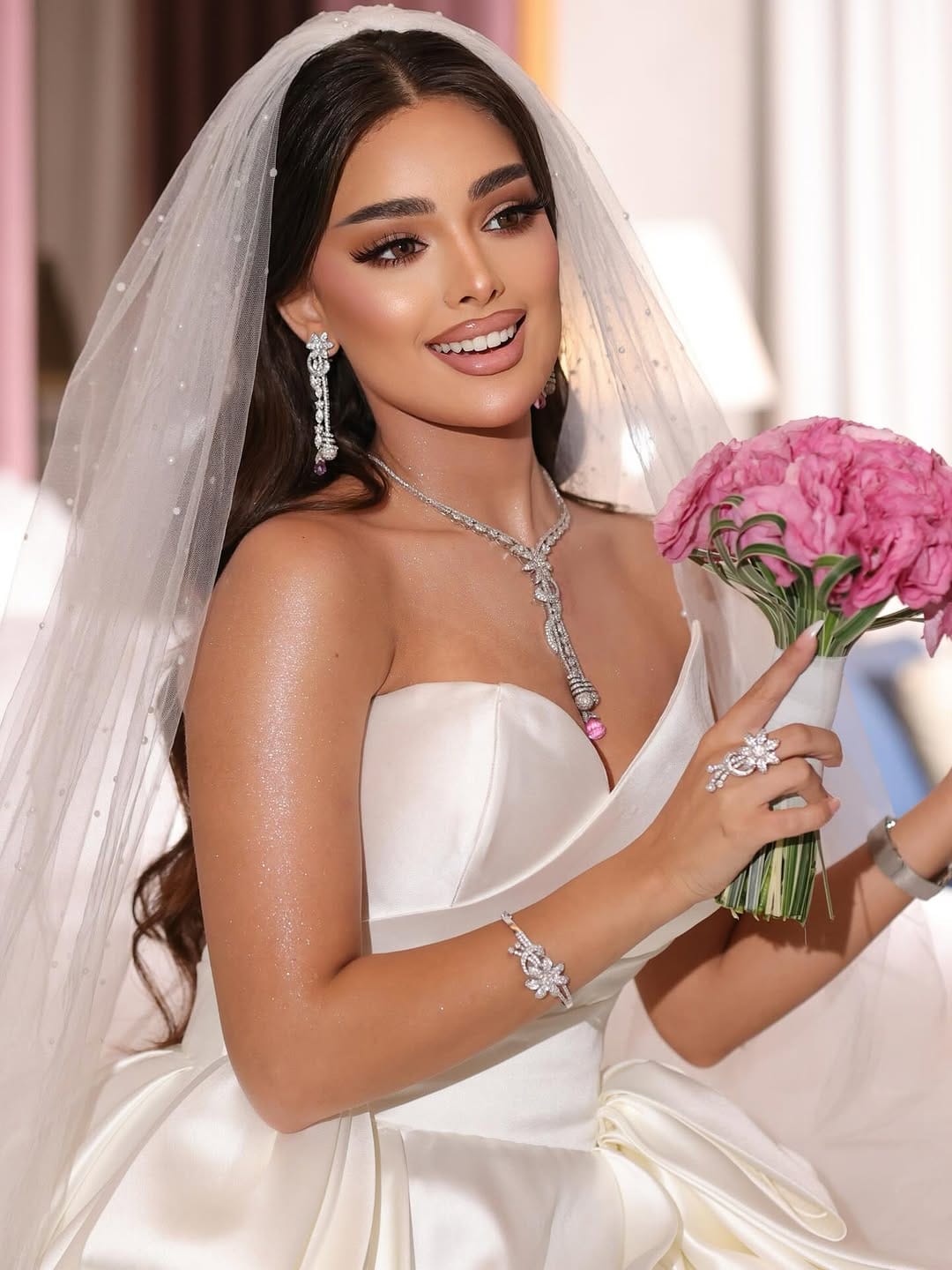Post 2 by Asmaa Hair styles on Instagram (carousel)