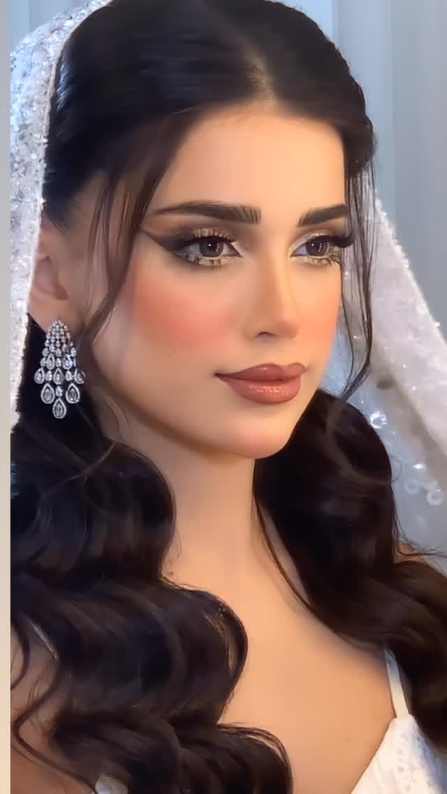Post 3 by حنان_جبران🇾🇪 on Instagram (video)