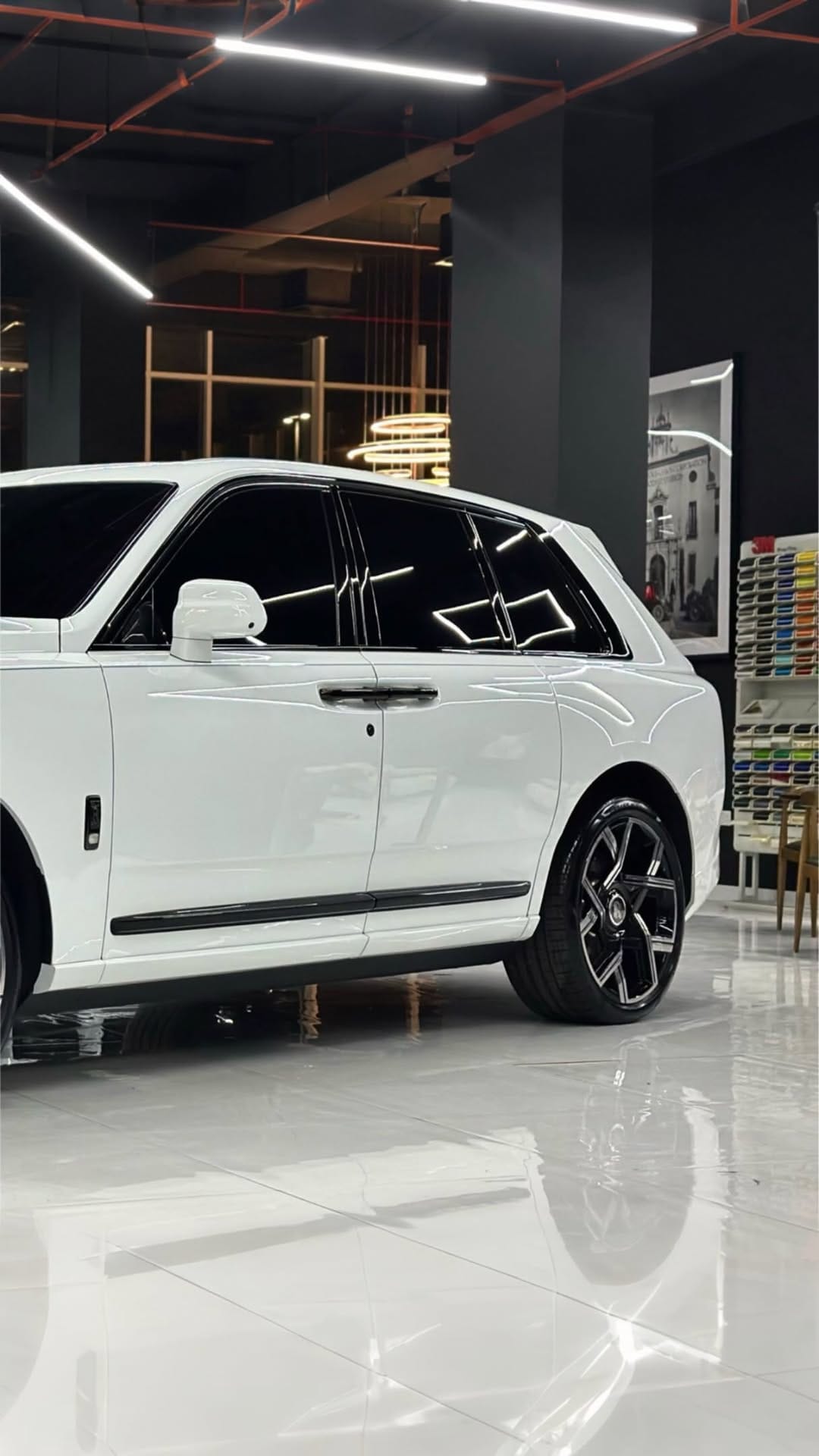 Post 2 by Veneno Auto Care Center ® on Instagram (video)