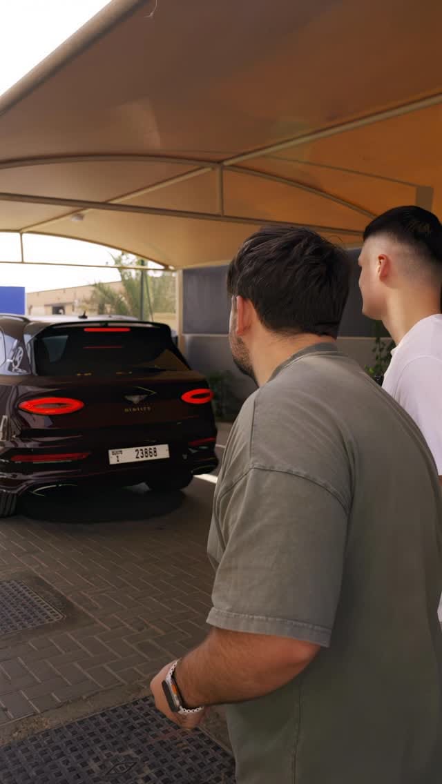 Post 3 by LUXURY CAR RENTAL DUBAI on Instagram (video)