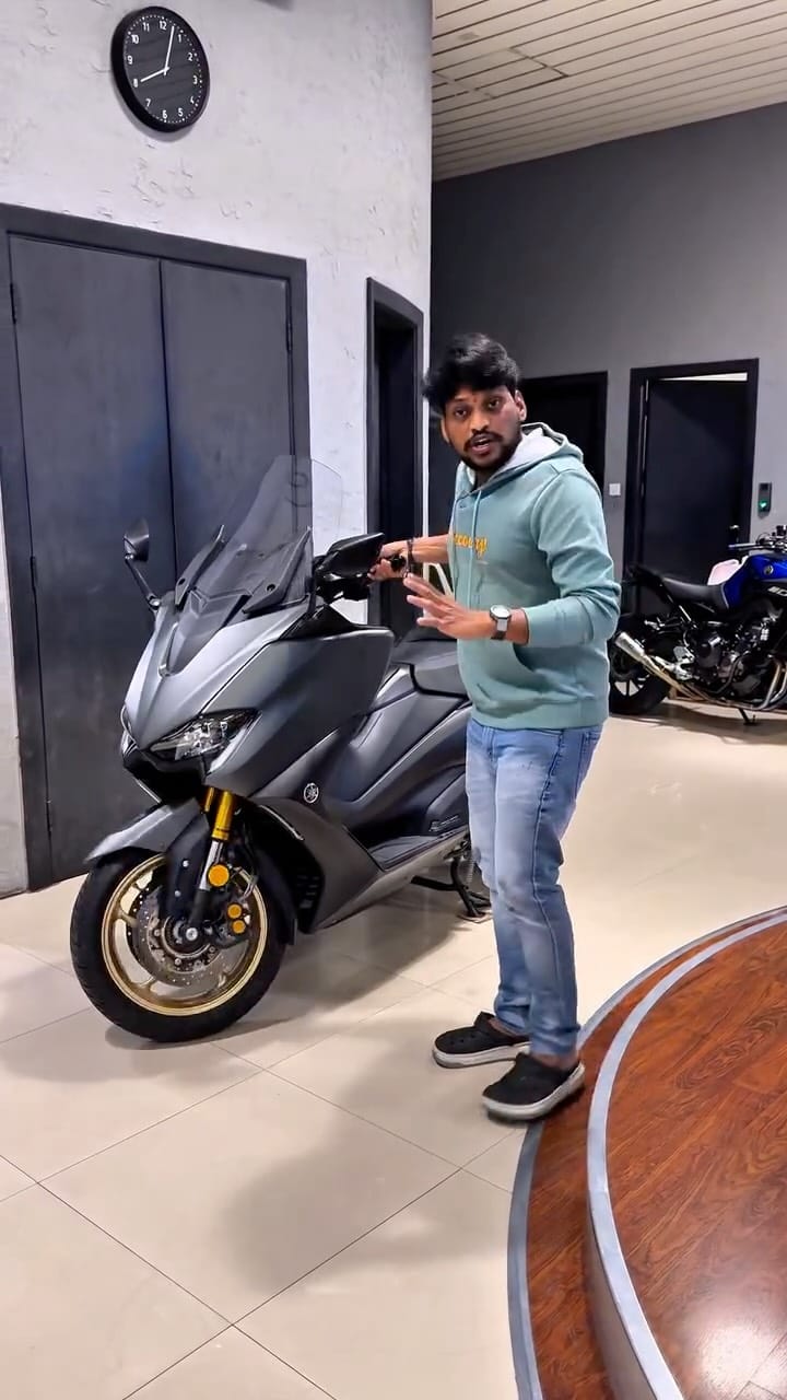 Post 9 by Suresh_bulk_supercars on Instagram (video)
