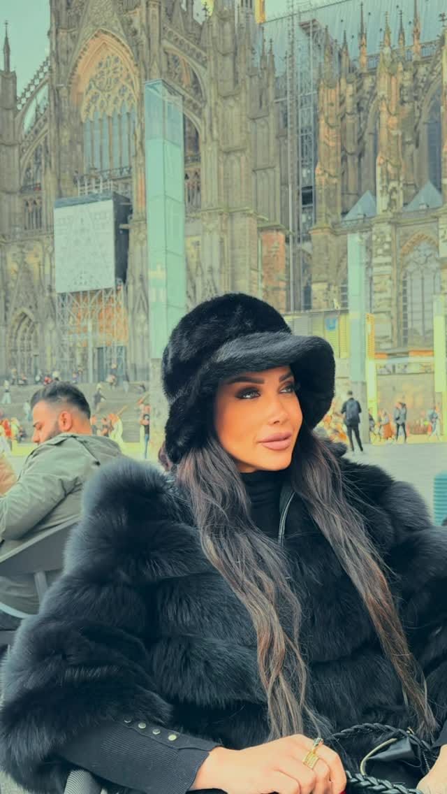 Post 2 by Rania Salwan رانيا نديم سلوان on Instagram (video)