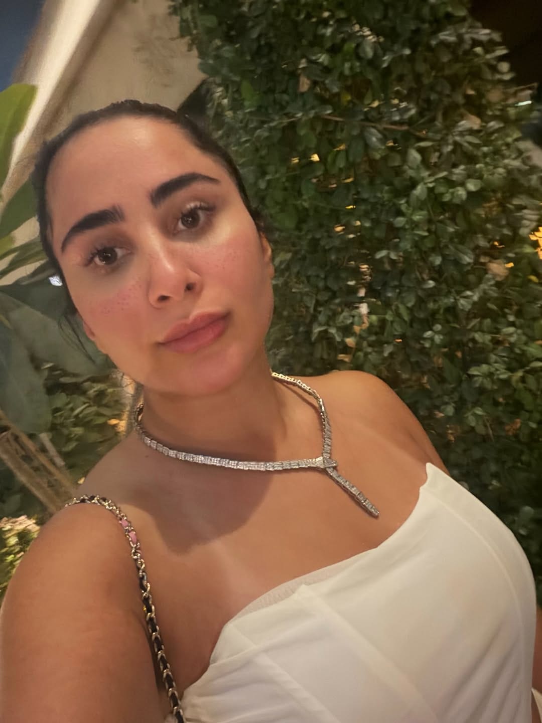 Post 8 by Mahsa Samanifard on Instagram (carousel)