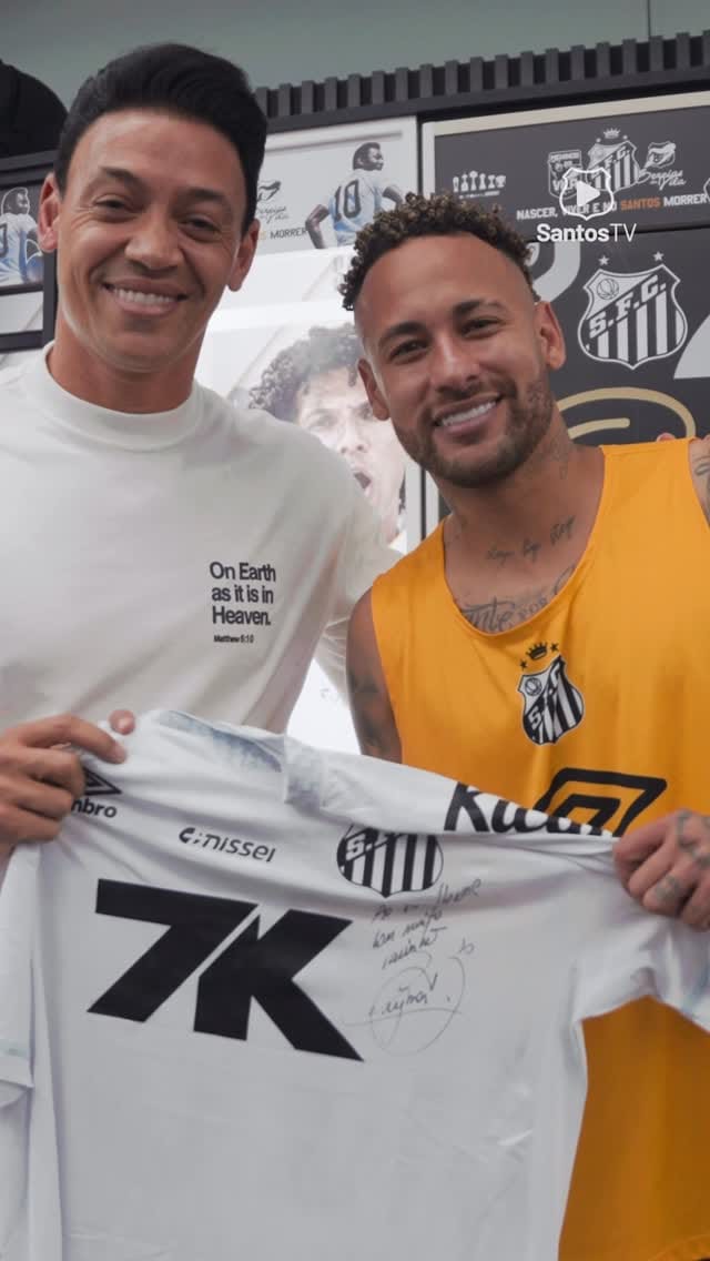 Post 10 by Ricardo Oliveira on Instagram (video)