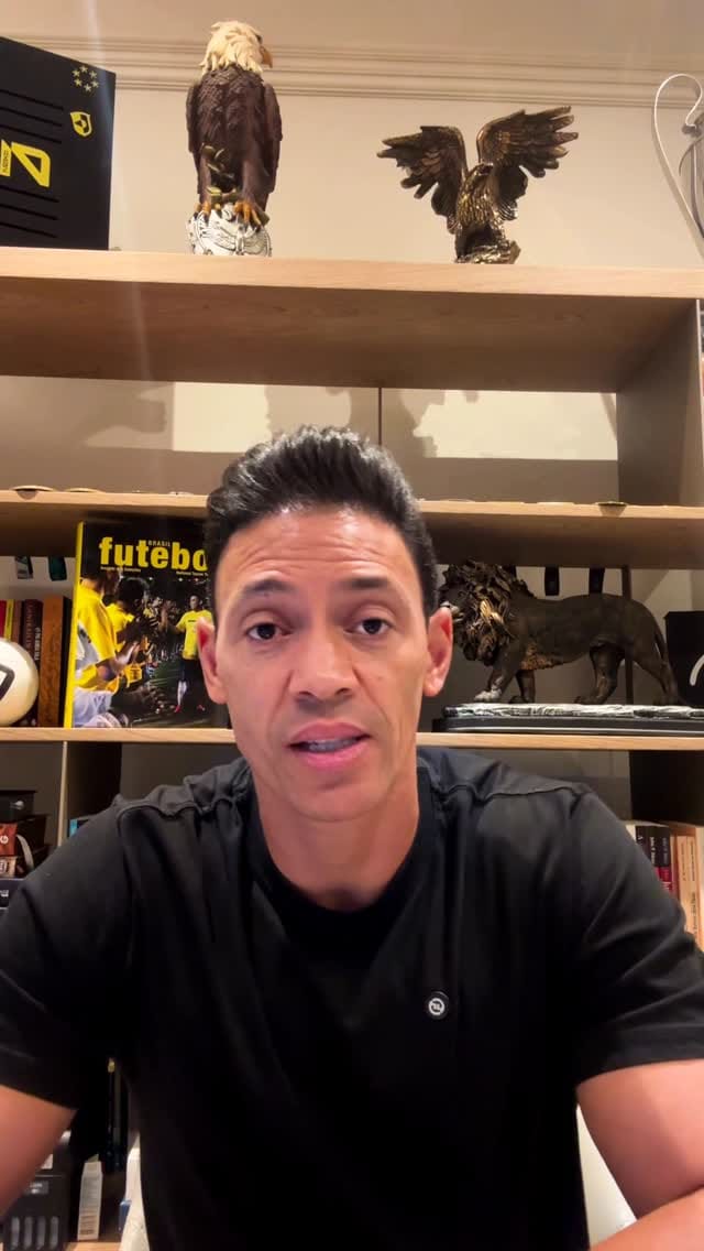 Post 9 by Ricardo Oliveira on Instagram (video)